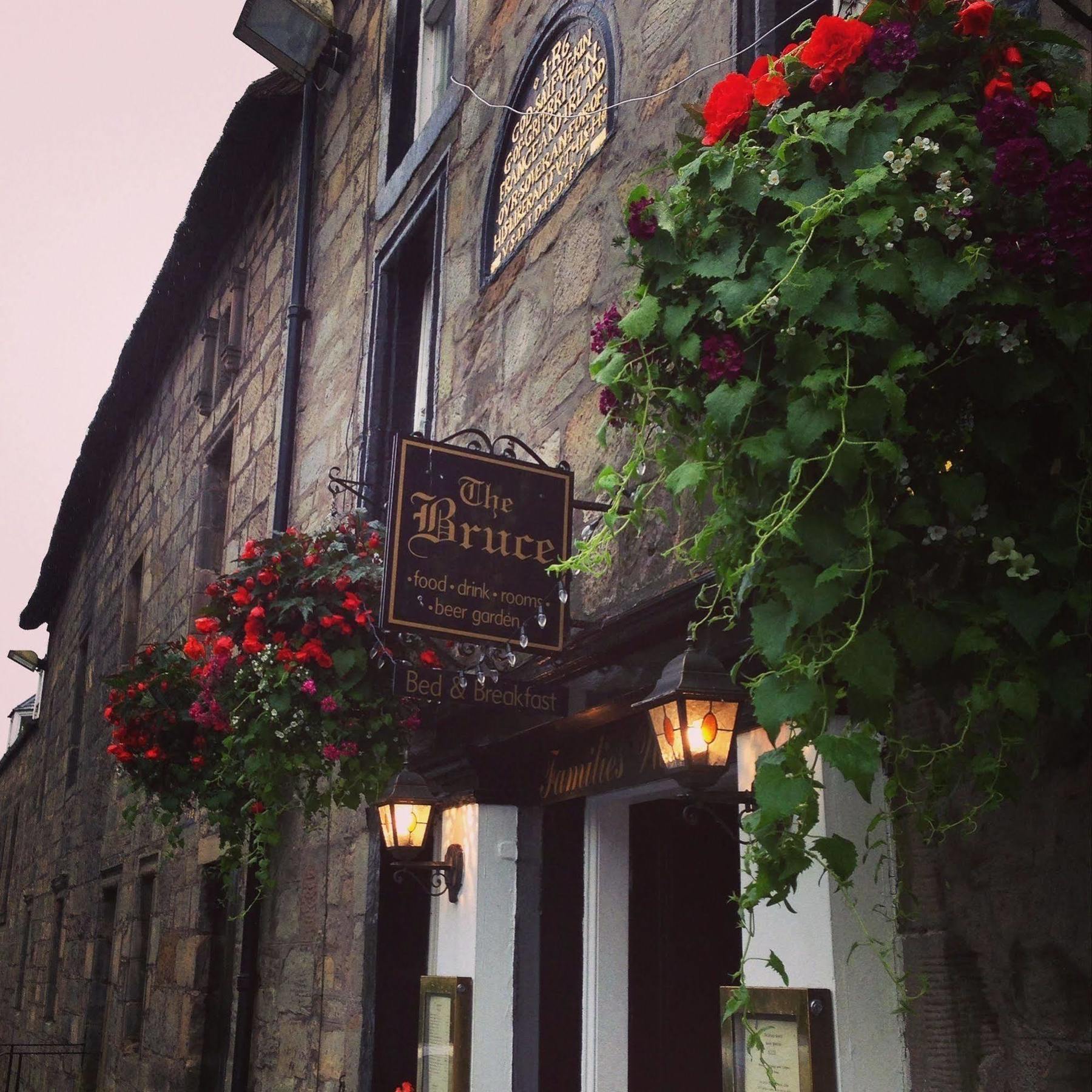 The Bruce Inn B&B Фолкленд Экстерьер фото