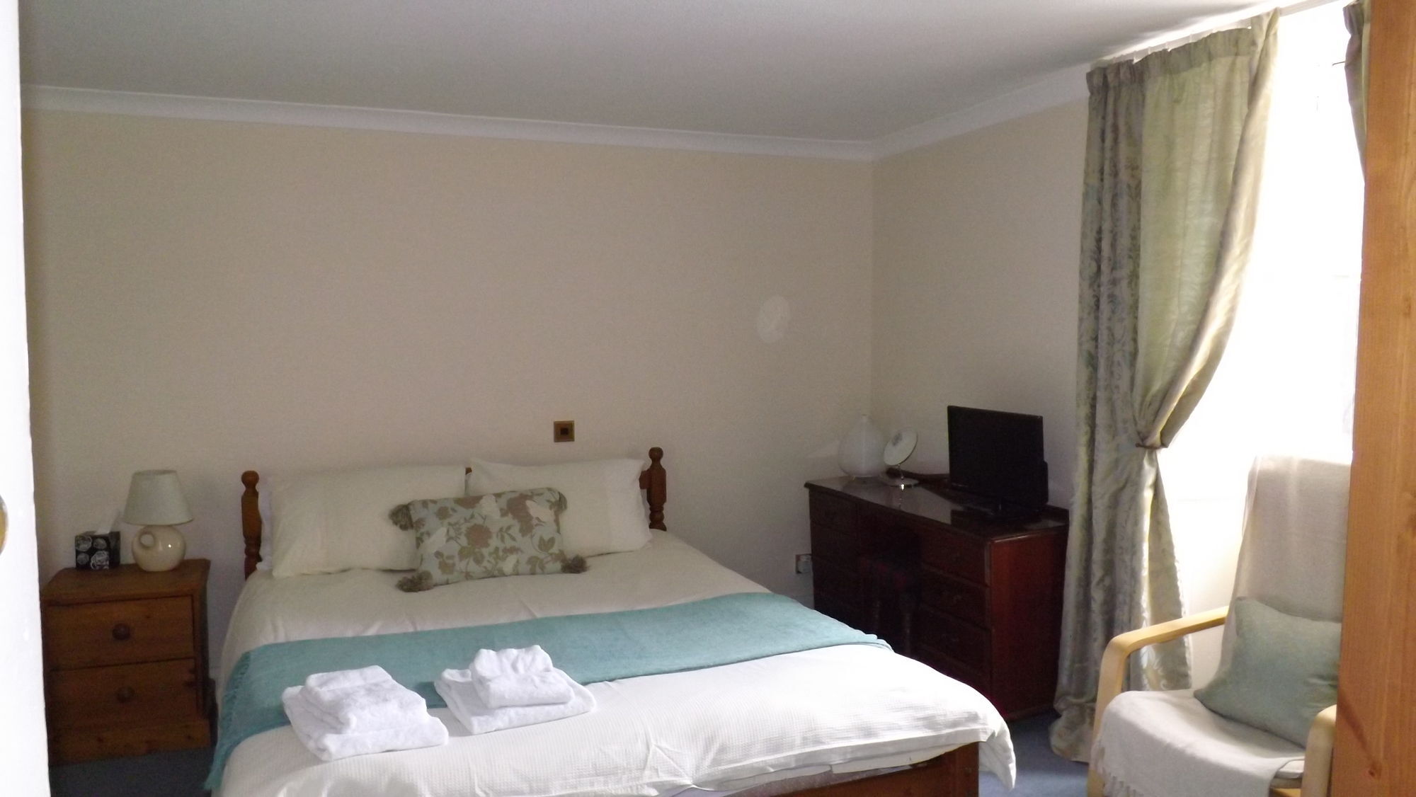 The Bruce Inn B&B Фолкленд Экстерьер фото